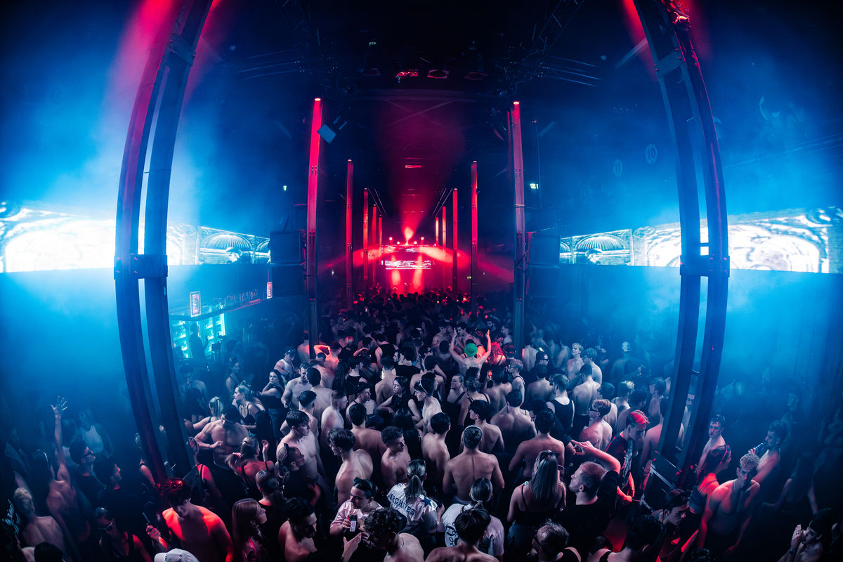 Loading... just a sec